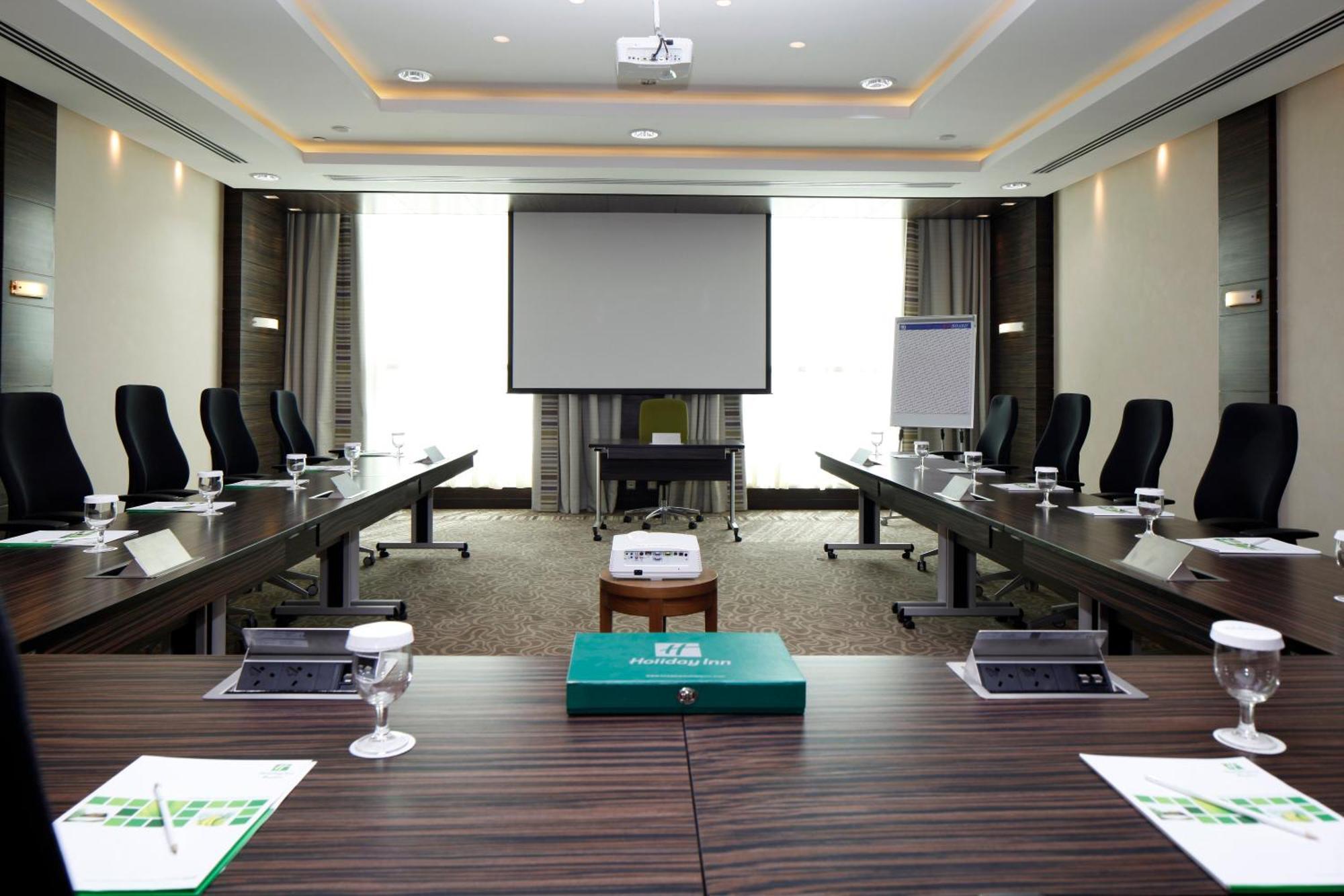 Holiday Inn Meydan, an IHG Hotel Riyadh Bagian luar foto
