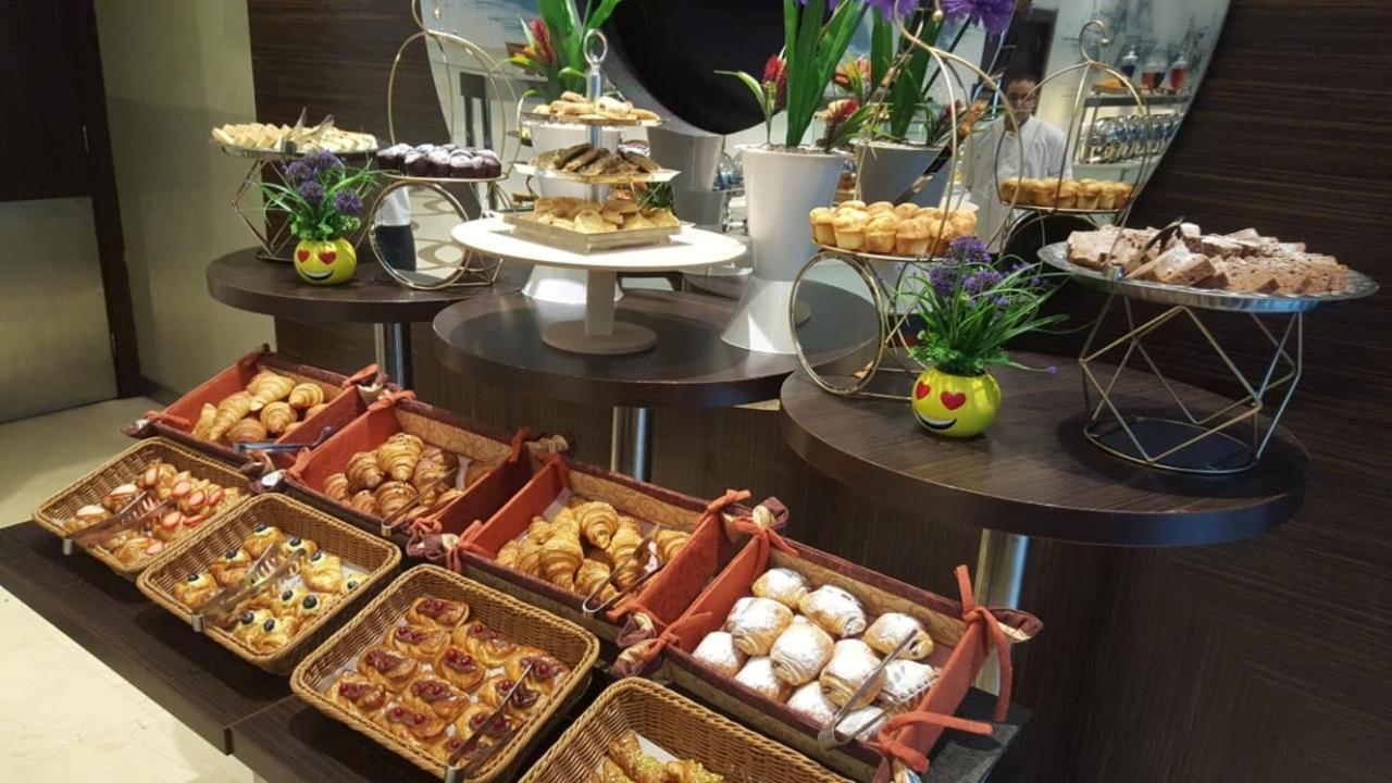 Holiday Inn Meydan, an IHG Hotel Riyadh Bagian luar foto