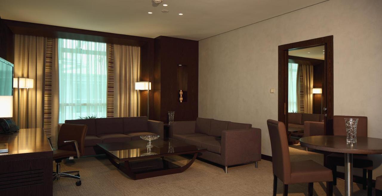 Holiday Inn Meydan, an IHG Hotel Riyadh Bagian luar foto